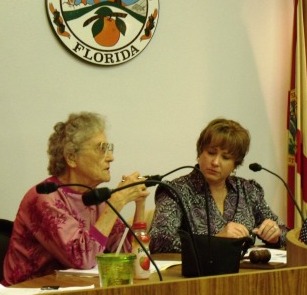 Oak Hill officials Mary Lee Cook and Darla Lauer.